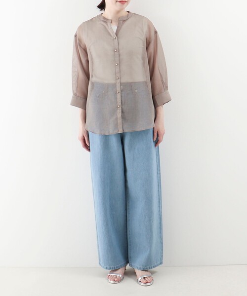 MICO COULIER(ミコクリエ)の「シアーリネンライクシャツ(シャツ/ブラウス・レディース・ライトブルー/カーキ/チャコールグレー/ベージュ・38)」の11枚目の写真