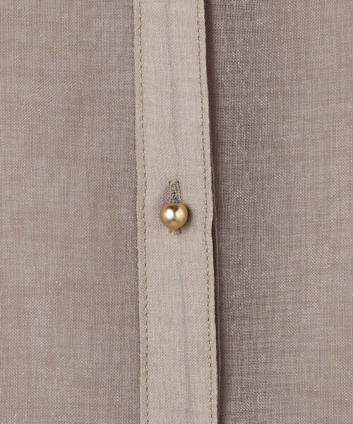 MICO COULIER(ミコクリエ)の「シアーリネンライクシャツ(シャツ/ブラウス・レディース・ライトブルー/カーキ/チャコールグレー/ベージュ・38)」の18枚目の写真