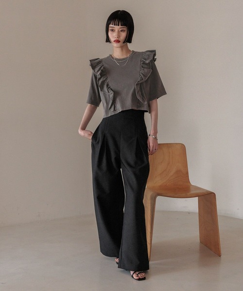 LOWRYS FARM(ローリーズファーム)の「ハイウエストタックパンツ 327042(その他パンツ・レディース・ブラック/ベージュ/イエロー・FREE)」の5枚目の写真