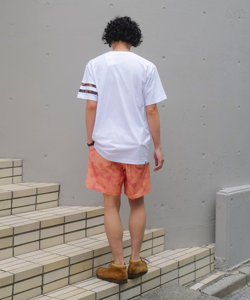 BILLABONG（ビラボン）の「BILLABONG メンズ D BAH TAPED LB ボードショーツ 【2025年春夏モデル】/ビラボンウエストゴム水陸両用サーフトランクス・ボードショーツ(水着)（水着・メンズ・スカイブルー/オレンジ系その他・MEDIUM/LARGE）」の5枚目の写真