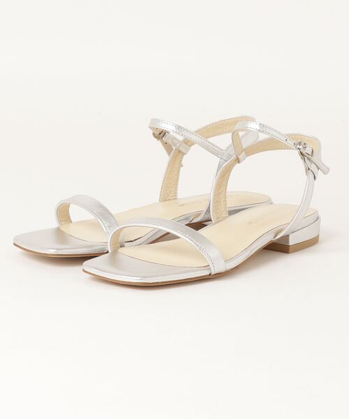 新品　Odette e Odile シルバー トングサンダル　24cm オデットエオディール サンダル シルバー 新品 Odette e Odile