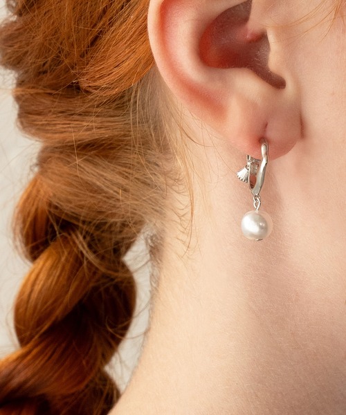 VATSURICA（バツリカ）の「〈VATSURICA〉メタル フープ パール イヤリング（イヤリング・レディース・ゴールド/シルバー・FREE）」の3枚目の写真