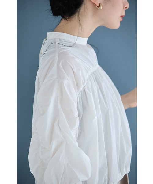 cawaii(カワイイ)の「シャカシャカ素材の軽量短丈プルオーバートップス(Tシャツ/カットソー・レディース・アイボリー・FREE)」の14枚目の写真
