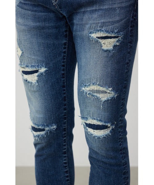 AZUL by moussy（アズールバイマウジー）の「AZUL DENIM リペアスキニー（デニムパンツ・メンズ・ライトブラック/ブラック/ブルー/ライトブルー・SMALL/MEDIUM/LARGE/X-LARGE/X-SMALL）」の13枚目の写真