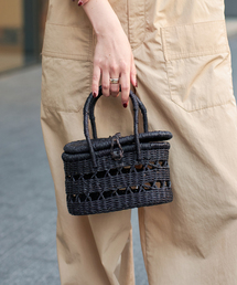 IENA LA BOUCLE  ショルダーバッグ LA BOUCLEの春”新作続々入荷で華やかにスタート！｜IENA（イエナ