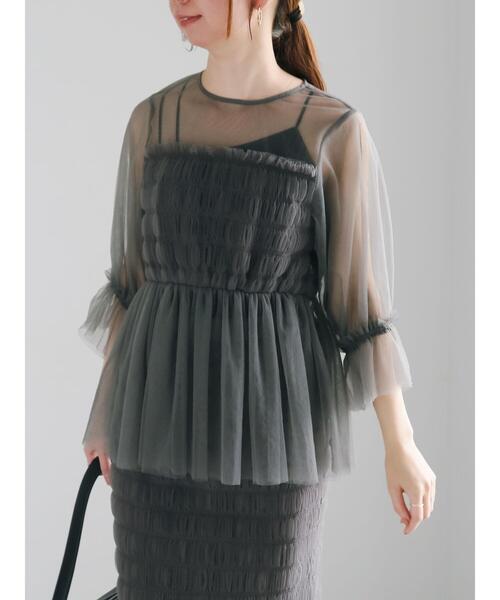 Te chichi(テチチ)の「チュールシャーリングブラウス(セットアップ可)(シャツ/ブラウス・レディース・ブラウン/チャコールグレー・F)」の5枚目の写真