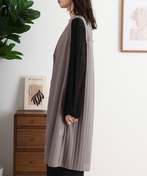 EGLANTINE(エグランティーヌ)の「EGLANTINE 後ろプリ―ツロングジレ(ベスト・レディース・チャコールグレー/オフホワイト/ブラック・40)」の9枚目の写真