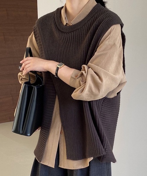 Beststore（ベストストア）の「ニットベストトップス レイヤード風（ベスト・レディース・ベージュ/ブラウン/アイボリー/ブラック・FREE）」の18枚目の写真