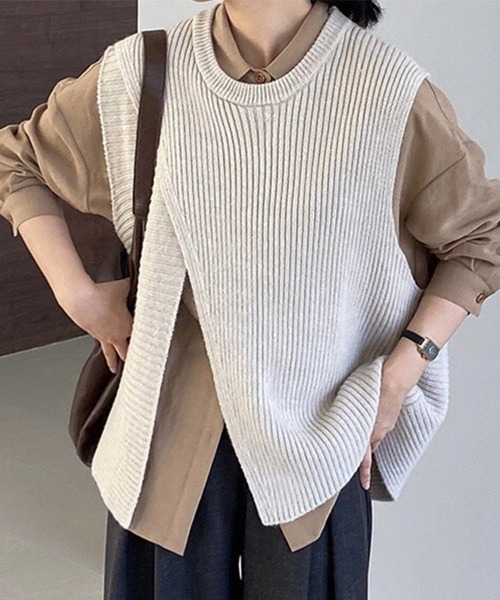 Beststore（ベストストア）の「ニットベストトップス レイヤード風（ベスト・レディース・ベージュ/ブラウン/アイボリー/ブラック・FREE）」の7枚目の写真