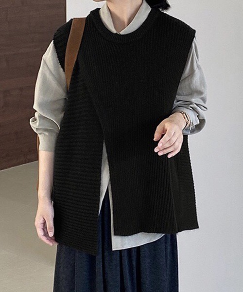 Beststore（ベストストア）の「ニットベストトップス レイヤード風（ベスト・レディース・ベージュ/ブラウン/アイボリー/ブラック・FREE）」の11枚目の写真