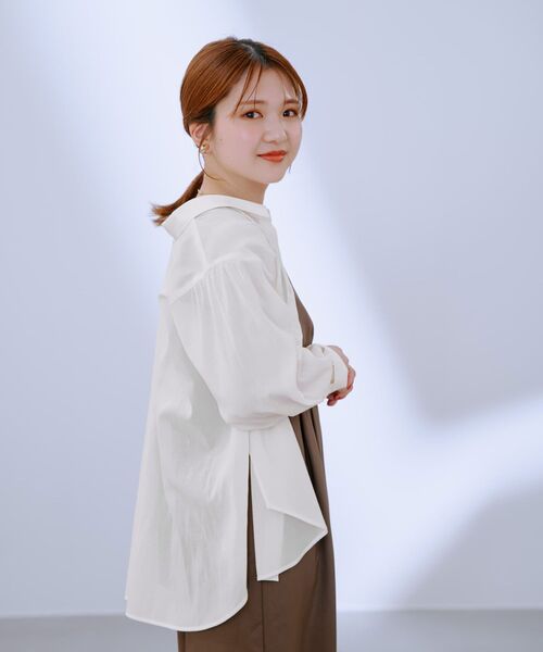 COHINA（コヒナ）の「バックギャザーシアーシャツ 【低身長・小柄女性】（シャツ/ブラウス・レディース・ベージュ/パープル/ホワイト/ピンク/ブルー・ONE SIZE）」の20枚目の写真