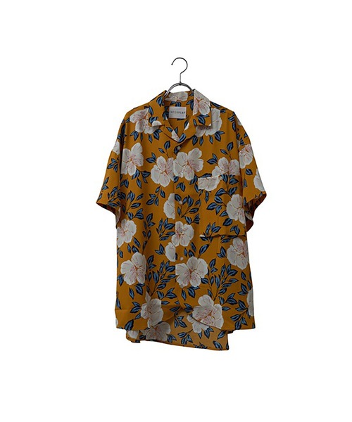 INTERPLAY（インタープレイ）の「【INTERPLAY】 Open Collar S/S Over Size Shirt【3:Pattern】（シャツ/ブラウス・メンズ・ホワイト系その他/ブルー系その他/マスタード/サックスブルー系2/サックスブルー系1/グリーン系その他2/グリーン系その他/ブラック系その他/ネイビー系2/ホワイト系その他2/ピンク系その他/ネイビー系1・FREE）」の11枚目の写真