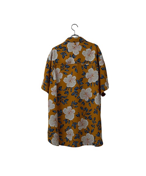 INTERPLAY（インタープレイ）の「【INTERPLAY】 Open Collar S/S Over Size Shirt【3:Pattern】（シャツ/ブラウス・メンズ・ホワイト系その他/ブルー系その他/マスタード/サックスブルー系2/サックスブルー系1/グリーン系その他2/グリーン系その他/ブラック系その他/ネイビー系2/ホワイト系その他2/ピンク系その他/ネイビー系1・FREE）」の20枚目の写真