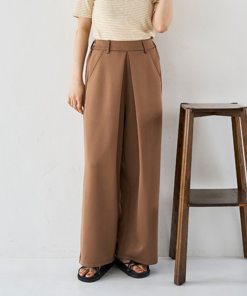 mil（ミル）の「センタータックワイドパンツ（その他パンツ・レディース・ブラック/ラベンダー/キャメル・S-Short/M-Short/S-Regular）」の3枚目の写真