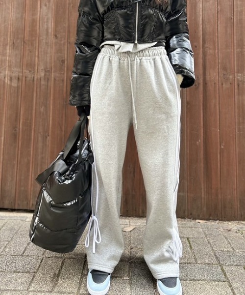 ipugo(イプゴ)の「ipugo/イプゴ 裏起毛サイドテープリボンスウェットパンツ(スウェットパンツ・レディース・ピンク/グレー・FREE)」の3枚目の写真