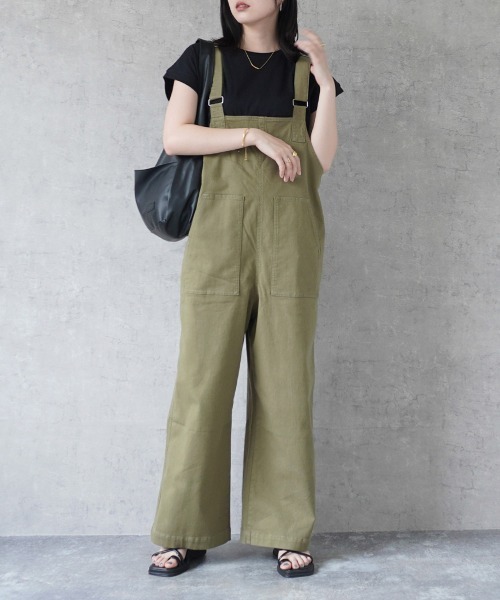 Emma（SELECT LEVERY）（エマ セレクトリベリー）の「配色ステッチベイカーサロペット（サロペット/オーバーオール・レディース・キナリ/ベージュ/カーキ/ブラック/ワンウォッシュ・MEDIUM/LARGE）」の13枚目の写真