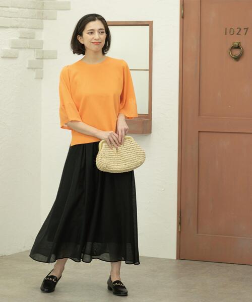 OPAQUE.CLIP（オペークドットクリップ）の「麻混シアーギャザーフレアスカート【洗濯機洗い可】（スカート・レディース・パープル/ブルー系その他/ブラック・38/40/42）」の4枚目の写真