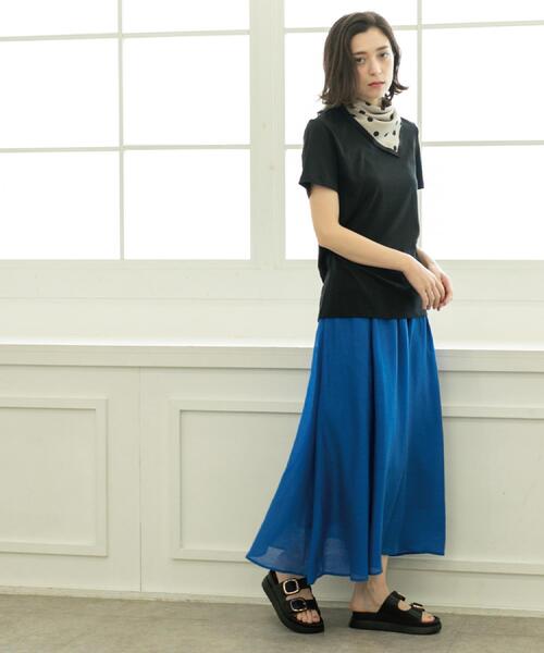 OPAQUE.CLIP（オペークドットクリップ）の「麻混シアーギャザーフレアスカート【洗濯機洗い可】（スカート・レディース・パープル/ブルー系その他/ブラック・38/40/42）」の18枚目の写真