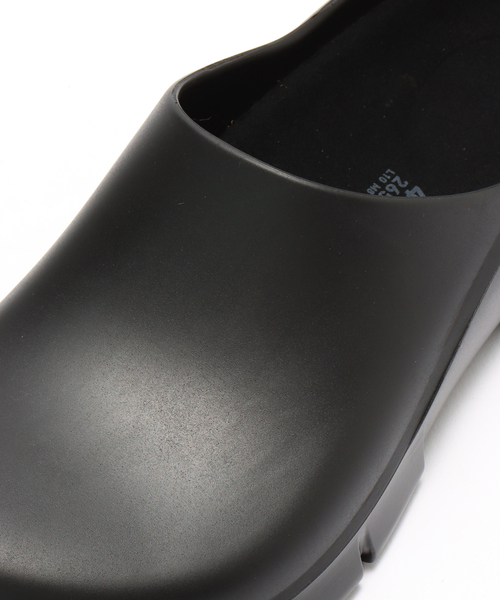 BIRKENSTOCK(ビルケンシュトック)の「BIRKENSTOCK / ビルケンシュトック Super-Birki 1025969(サンダル・メンズ・ブラック・40/41/42)」の3枚目の写真