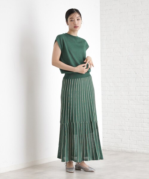 THE SHOP TK （ザ ショップ ティーケー ）の「ラメシアーフレンチ袖トップス【セットUP可/洗濯機OK】（ニット/セーター・レディース・アイボリー/ブラック/ダークグリーン・12/13）」の10枚目の写真