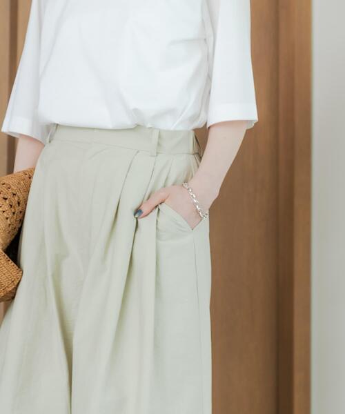 URBAN RESEARCH（アーバンリサーチ）の「『2サイズ展開』コットンナイロンタックワイドパンツ（その他パンツ・レディース・ブラック/アイボリー・40/38）」の12枚目の写真