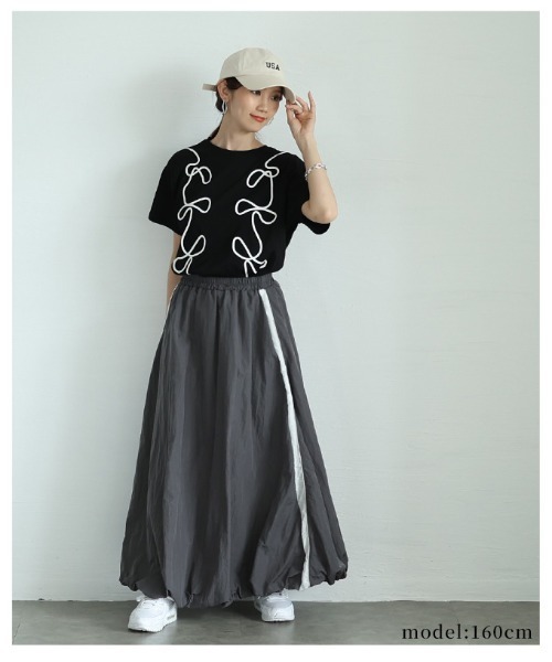 Sawa a la mode(サワアラモード)の「リボン風コード刺繍カットソー(Tシャツ/カットソー・レディース・ブラック/オフホワイト・FREE)」の14枚目の写真