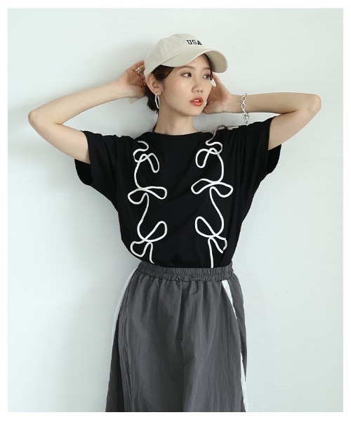 Sawa a la mode(サワアラモード)の「リボン風コード刺繍カットソー(Tシャツ/カットソー・レディース・ブラック/オフホワイト・FREE)」の19枚目の写真