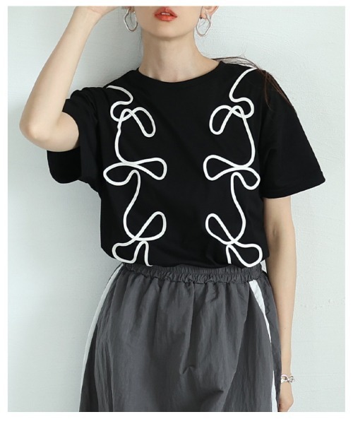 Sawa a la mode(サワアラモード)の「リボン風コード刺繍カットソー(Tシャツ/カットソー・レディース・ブラック/オフホワイト・FREE)」の21枚目の写真