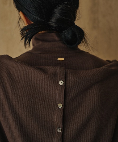 anuans（アニュアンス）の「テンセルウールノースリーブカットトップス（Tシャツ/カットソー・レディース・ライトベージュ/ブラック/ブラウン/チャコールグレー・F）」の20枚目の写真