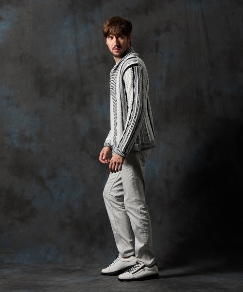 HIDEAWAYS NICOLE（ハイダウェイニコル）の「ランダムストライプ３Dニットカーディガン（カーディガン/ボレロ・メンズ・ホワイト×ブラック/ブラック×ホワイト/ブルー系/ブラック系・MEDIUM/X-LARGE/LARGE）」の19枚目の写真