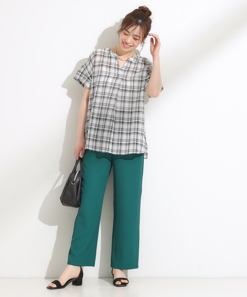SHOO・LA・RUE(シューラルー)の「【S-LL】きれいに体型カバー さらシャリコットン スキッパーシャツ(シャツ/ブラウス・レディース・ダークブラウン系1/ホワイト系4/ワイン系3/ブルー・01/04/02/03)」の7枚目の写真