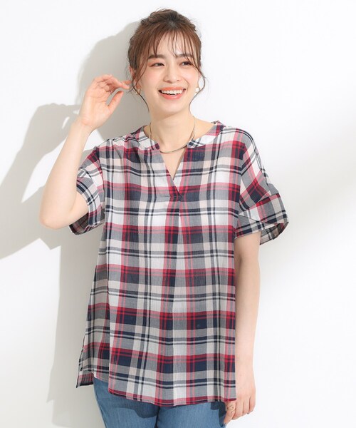 SHOO・LA・RUE(シューラルー)の「【S-LL】きれいに体型カバー さらシャリコットン スキッパーシャツ(シャツ/ブラウス・レディース・ダークブラウン系1/ホワイト系4/ワイン系3/ブルー・01/04/02/03)」の9枚目の写真