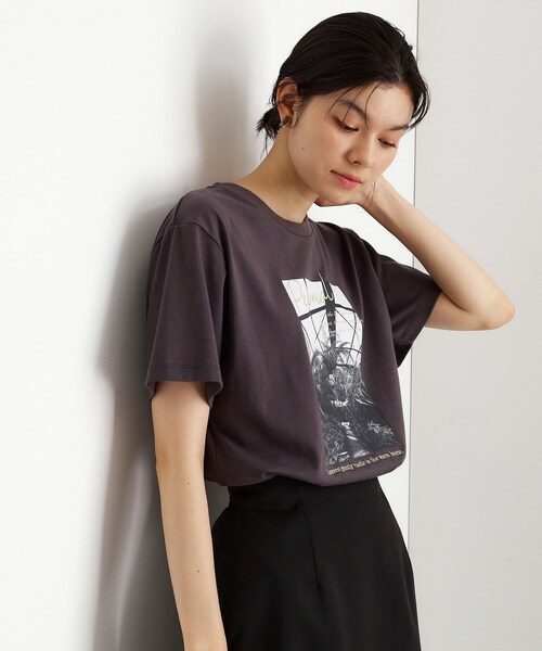 THE SHOP TK (ザ ショップ ティーケー )の「カレッジ&フォトプリントTシャツ【洗濯機OK】(Tシャツ/カットソー・レディース・グリーン/ベージュ系その他4/ブラック系その他/オフホワイト・13/12)」の14枚目の写真