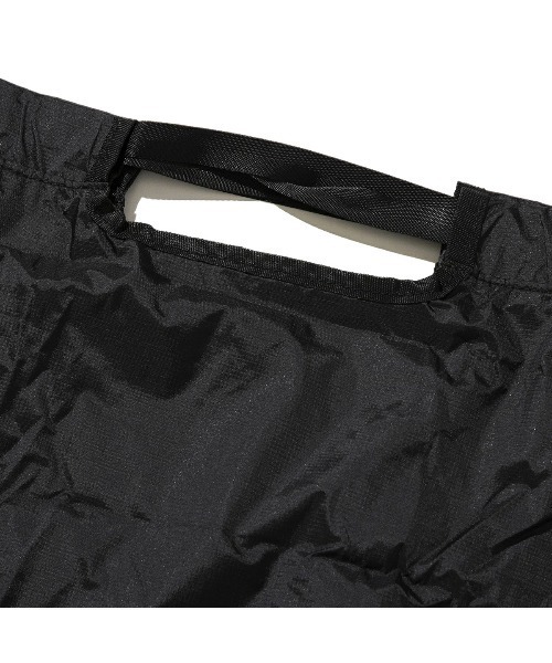 POLeR（ポーラー）の「POLER LIGHT STUFF KNAPSACK（ポーラー ライトスタッフ ナップザック）（バックパック/リュック・メンズ・イエロー/パープル/ブラック・ONE SIZE）」の12枚目の写真