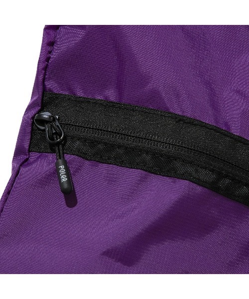 POLeR（ポーラー）の「POLER LIGHT STUFF KNAPSACK（ポーラー ライトスタッフ ナップザック）（バックパック/リュック・メンズ・イエロー/パープル/ブラック・ONE SIZE）」の4枚目の写真