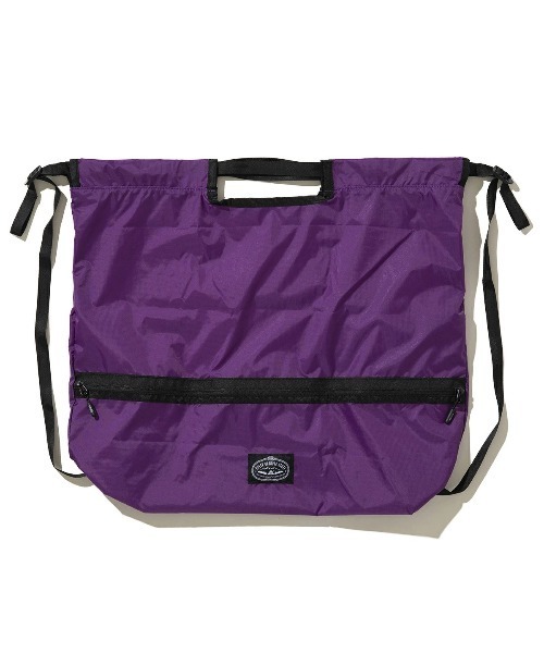 POLeR（ポーラー）の「POLER LIGHT STUFF KNAPSACK（ポーラー ライトスタッフ ナップザック）（バックパック/リュック・メンズ・イエロー/パープル/ブラック・ONE SIZE）」の9枚目の写真