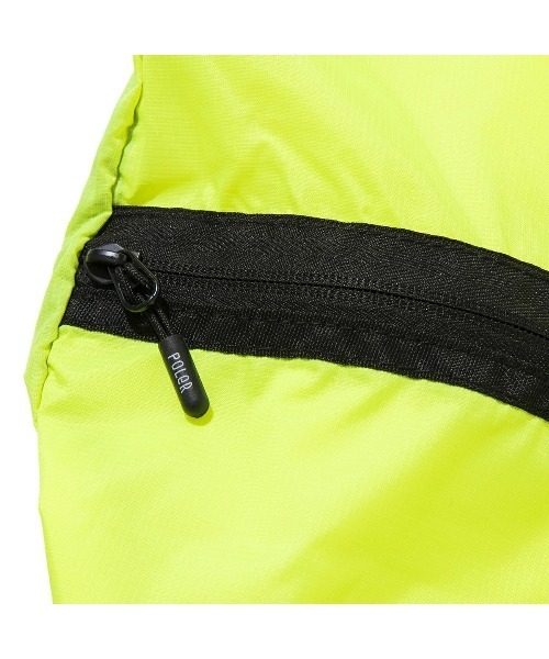 POLeR（ポーラー）の「POLER LIGHT STUFF KNAPSACK（ポーラー ライトスタッフ ナップザック）（バックパック/リュック・メンズ・イエロー/パープル/ブラック・ONE SIZE）」の19枚目の写真