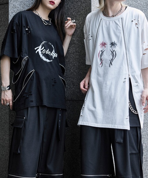 狐独(コドク)の「ジップデザインロゴプリントTシャツ(Tシャツ/カットソー・メンズ・ブラック/オフホワイト・MEDIUM/LARGE)」の5枚目の写真