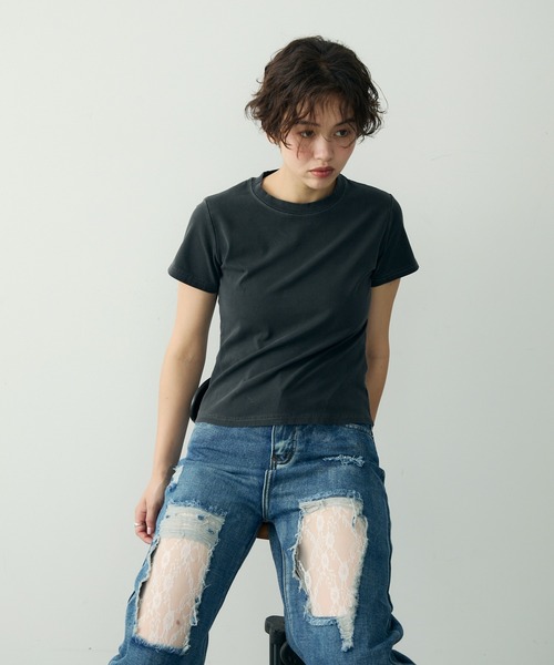 Clum(クルム)の「ヴィンテージライクウォッシュドリブTシャツ(Tシャツ/カットソー・レディース・グレー/オリーブ/ダークグレー/アイボリー/チャコールグレー/ブラック・SMALL/MEDIUM)」の20枚目の写真