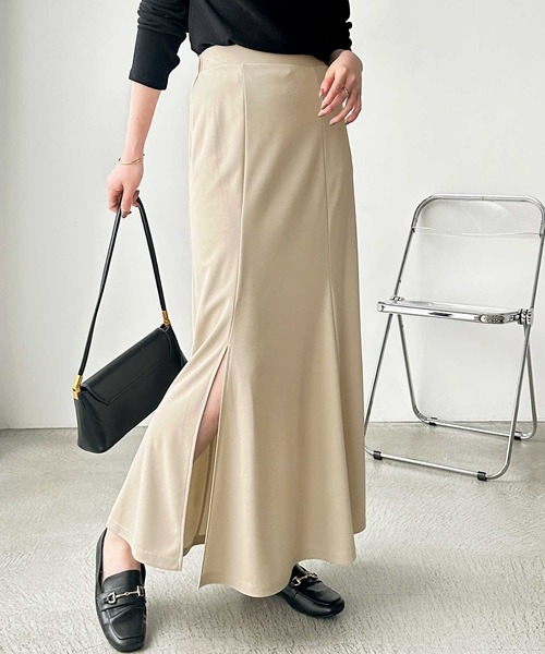 GeeRA(ジーラ)の「スリットマーメイドロングフレアスカート(スカート・レディース・チャコール/ベージュ/ブラック・SMALL/MEDIUM/LARGE/X-LARGE)」の14枚目の写真