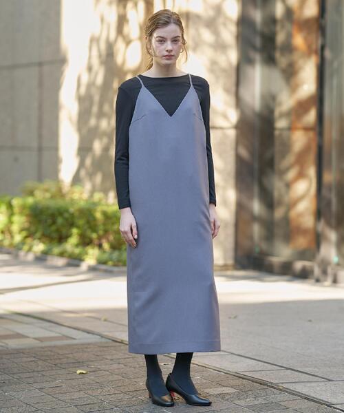 DRESSTERIOR（ドレステリア）の「【美人百花/モデル美香着用】コンフォートアイラインキャミワンピース（ワンピース・レディース・ブラック/グレー・38/36/34）」の3枚目の写真