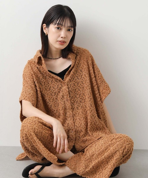 幾何柄カットジャガードシャツ SHIPS｜《予約》<手洗い可能>幾何柄 カット ジャカード ブラウス