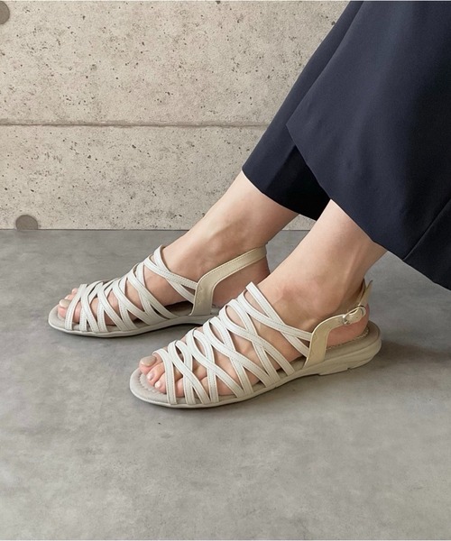 blanc/bleu（ブランブルー）の「【日本製／本革／3E幅】ストラップサンダル（サンダル・レディース・ボルドー/ブラック/アイボリー・23.5cm/23.0cm/22.5cm/24.5cm/24.0cm）」の5枚目の写真