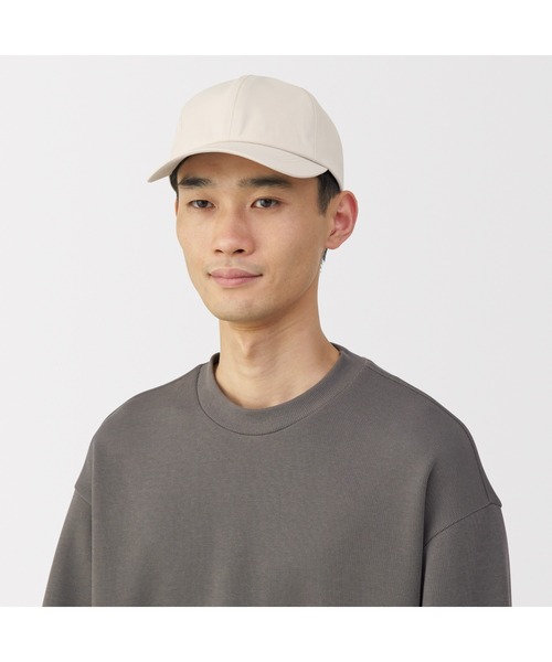 無印良品（ムジルシリョウヒン）の「ＵＶカット透湿撥水防水テープ使い　キャップ（キャップ・レディース・ブラウン系/ベージュ/ブラック/アイボリー・55-59cm）」の9枚目の写真