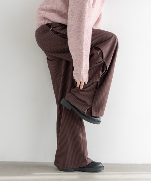 haek(ハク)の「stripe wide pants/ストライプワイドパンツ(スラックス・レディース・ネイビー/グレー/ブラック/チャコールグレー/ホワイト/ブラウン・SMALL/MEDIUM/X-SMALL)」の5枚目の写真