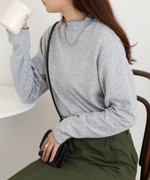 Arinomama(アリノママ)の「接結メロウハイネックプルオーバー(Tシャツ/カットソー・レディース・レッド系/ブラック/アイボリー/杢グレー・FREE)」の3枚目の写真