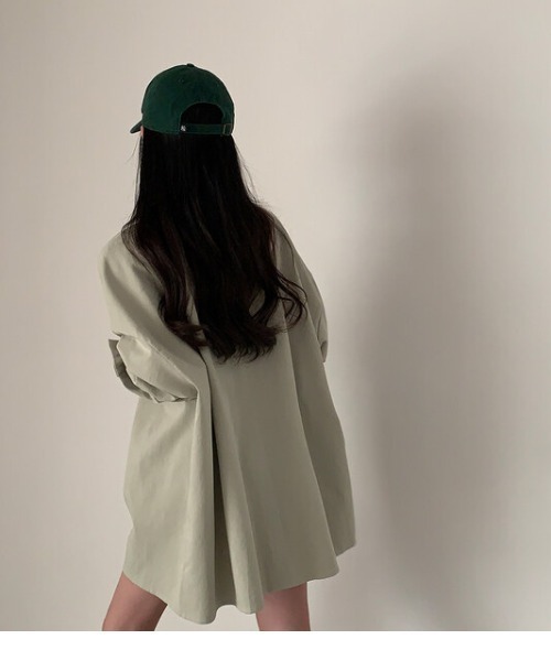 cammie(キャミー)の「オーバーサイズカラーシャツ(シャツ/ブラウス・レディース・ブラック/オリーブ/ライトピンク/オフホワイト・MEDIUM/LARGE)」の6枚目の写真