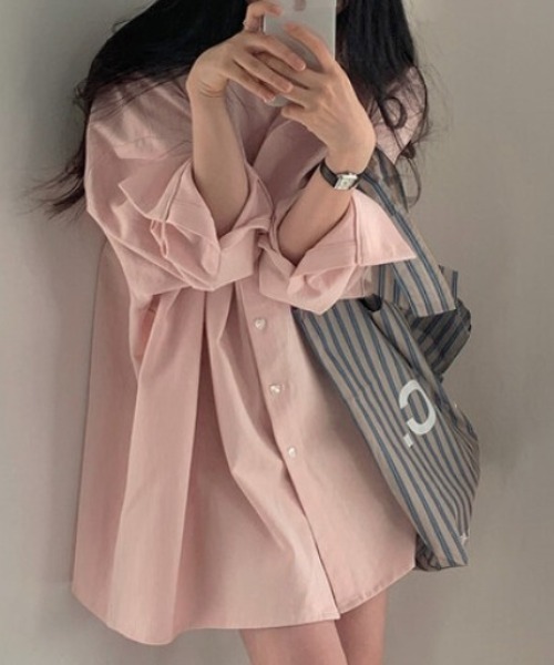 cammie(キャミー)の「オーバーサイズカラーシャツ(シャツ/ブラウス・レディース・ブラック/オリーブ/ライトピンク/オフホワイト・MEDIUM/LARGE)」の18枚目の写真