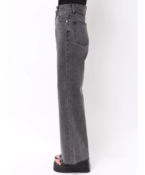 EVRIS（エヴリス）の「シンプルワイドデニムパンツ（デニムパンツ・レディース・ブラック/インディゴブルー/ライトブルー・X-SMALL/MEDIUM/SMALL）」の17枚目の写真