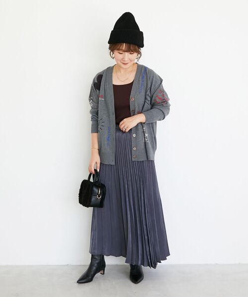 le.coeur blanc(ルクールブラン)の「《手洗い可能》TORRAZZO DONNA エンブロイダリーニットカーデ(カーディガン/ボレロ・レディース・グレー/アイボリー・38)」の21枚目の写真